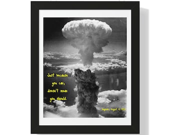 Ingelijste poster atoombom Nagasaki: historische foto WO II (16 x 20)