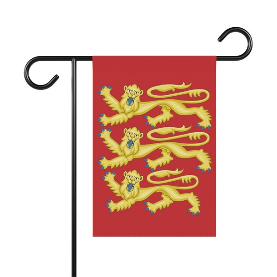 Plantagenet Lions, Garden & House Banner, Royal Arms of England, English Pride, British Pride
