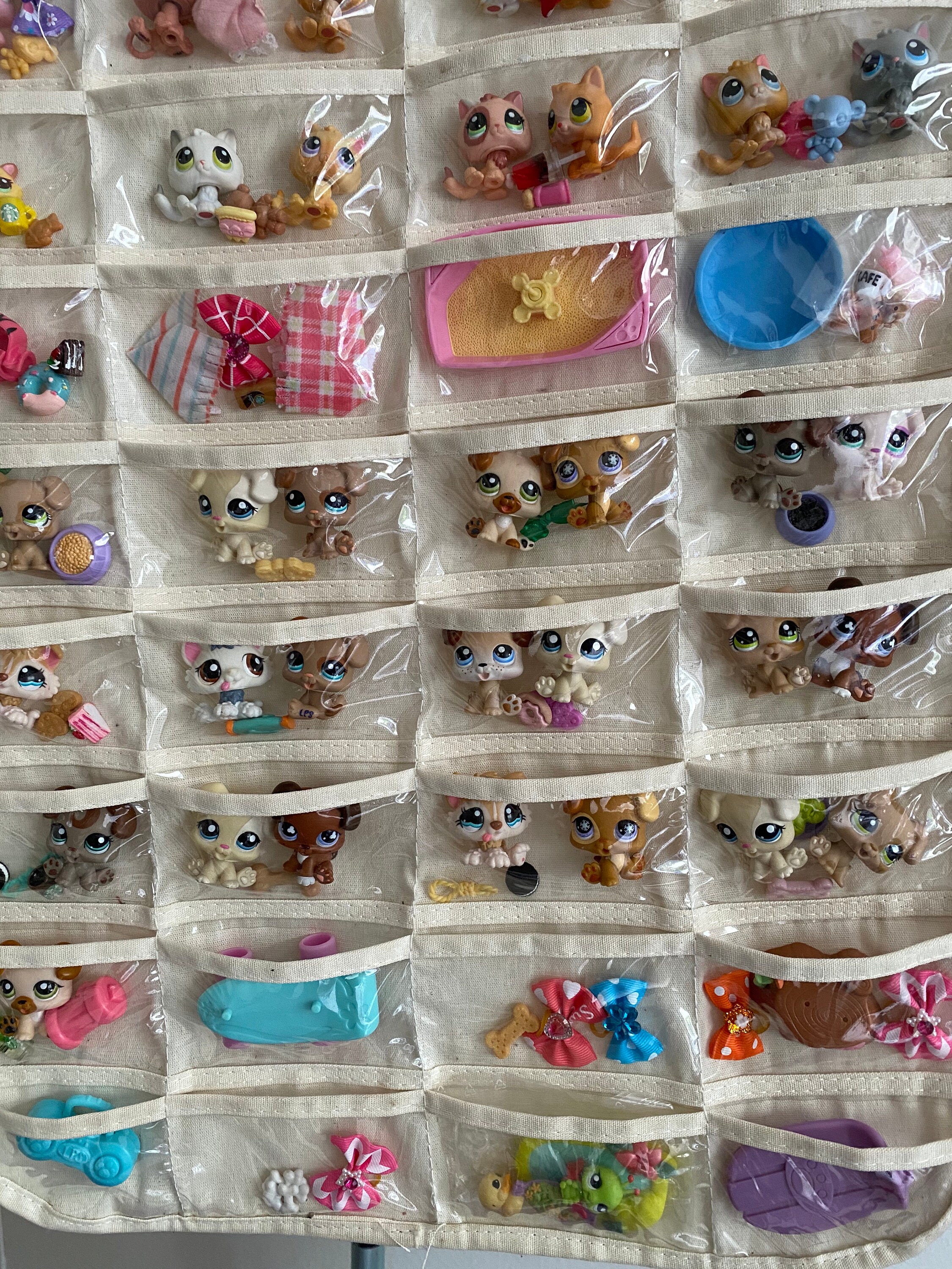 Littlest Pet Shop Kittens and Puppies includes 1 Randomly Etsy