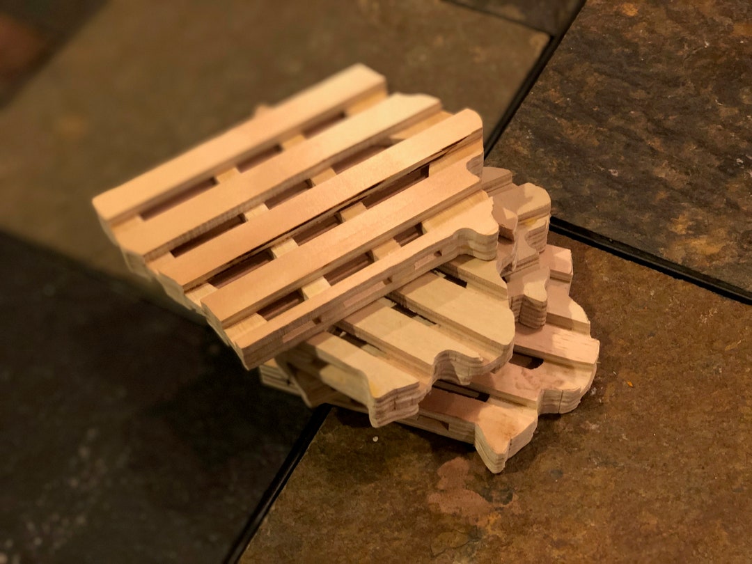 Iowa Coaster Pallets Etsy