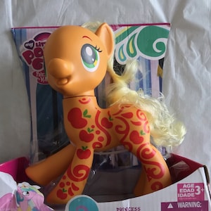 My Little Pony Applejack Doll: Twice as Fancy G4 Fakie (NRFB)
