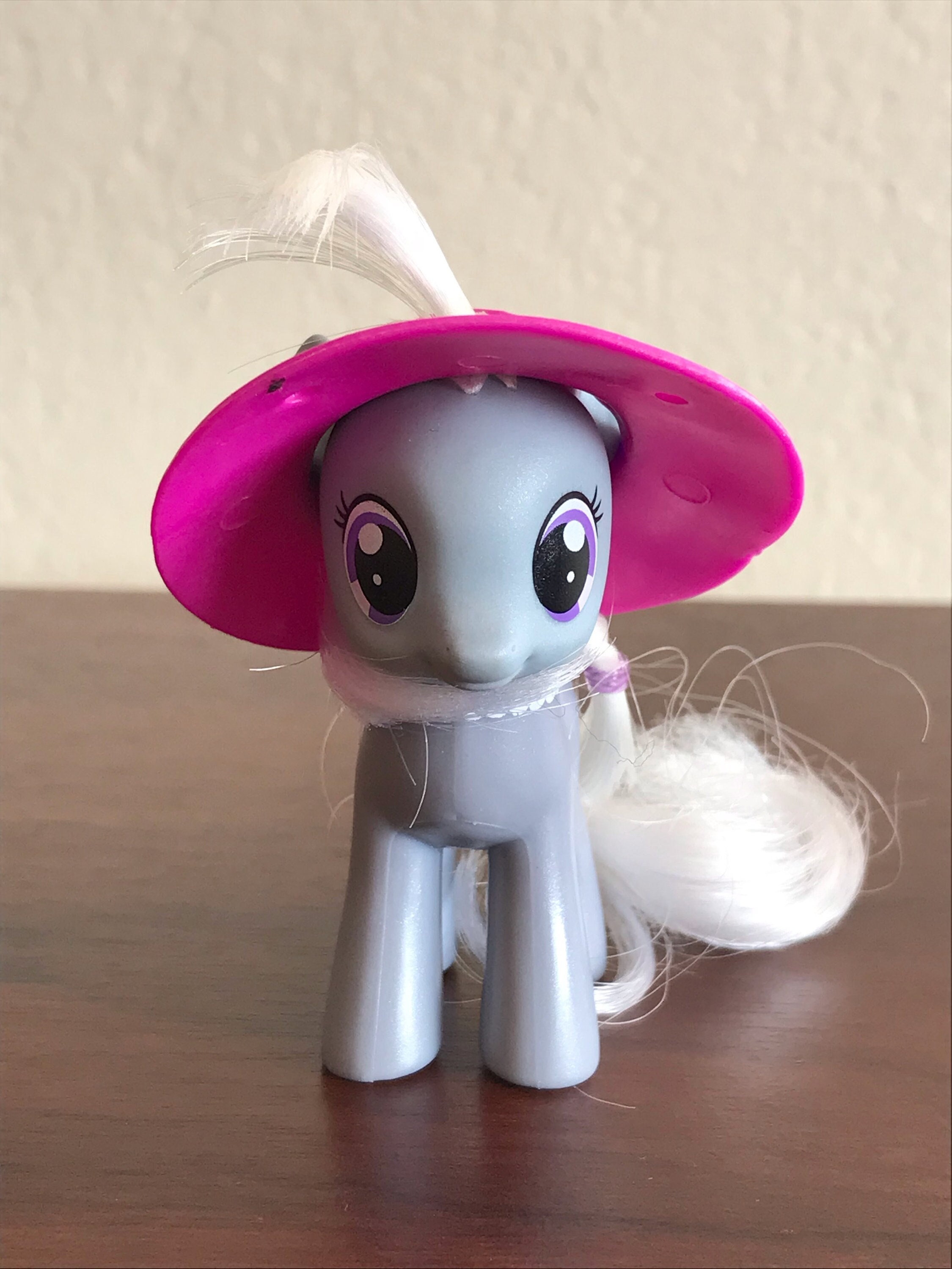 RETIRED My Little Pony SILVER SPOON Original Series Brushable G4