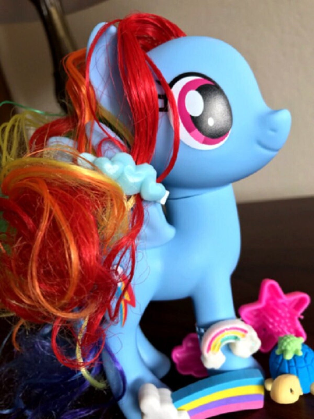 My Little Pony G4 Water Cuties rainbow dash Figure glitter filled wings