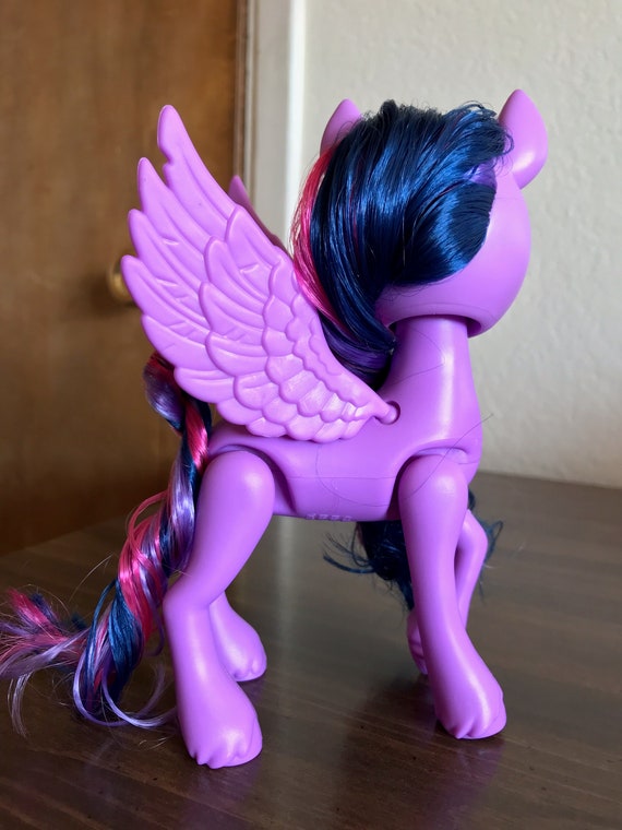 My Little Pony Rainbow Celebration Twilight Sparkle G5 Pony