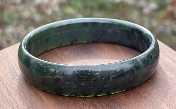 161ct Jade Bangle Vintage Jadeite Carved Bracelet… - image 2