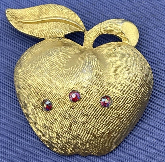 Vintage Brooch Pin Signed Coro Apple Rhinestone G… - image 1