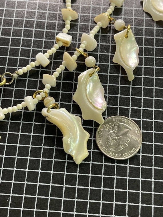 Vintage Necklace 28” Mother Of Pearl Estate - image 7