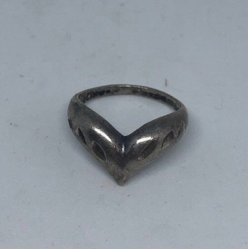 Vintage sterling silver heart ring size 6.5 love gifts for her womens girlfriend