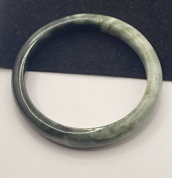 174ct Jade Bangle Vintage Jadeite Carved Bracelet… - image 10