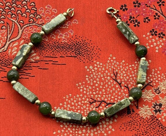 Jade Vintage Jadeite Bracelet Estate Bead 1/20 14… - image 5