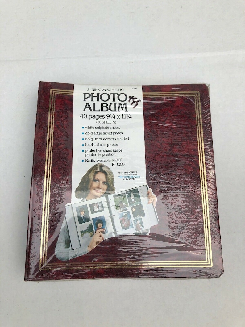 Vintage United Pioneer Industry\u2019s Trail Blazer 3 Ring Magnetic Photo Album 40 Pg