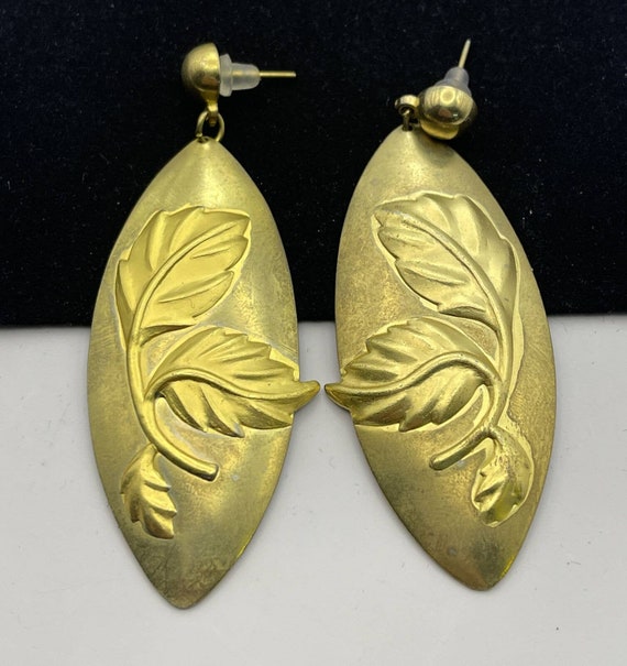 Vintage Estate Earrings Gold Tone Leaf Dangle