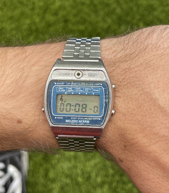 RARE Vintage 1980 Casio H104 Digital Melody Alarm Wat… Gem