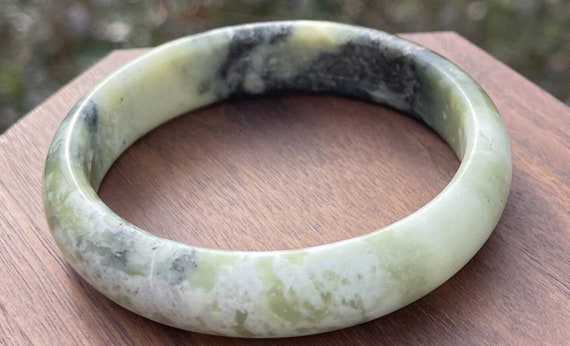 238ct Jade Bangle Vintage Jadeite Carved Bracelet… - image 8