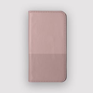 Funda billetera lisa Dusky Daze / Funda tipo libro de piel vegana rosa / Compatible con iPhone 16, 15, 14 y 13, y Samsung Galaxy S25, S24, S23 y S22