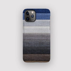 Rayé à plis tricotés pour iPhone | Boîtier en tissu résistant aux chocs | Compatible avec les iPhone 16, 15 Plus, 14, 13 Pro Max, 12, 11, SE