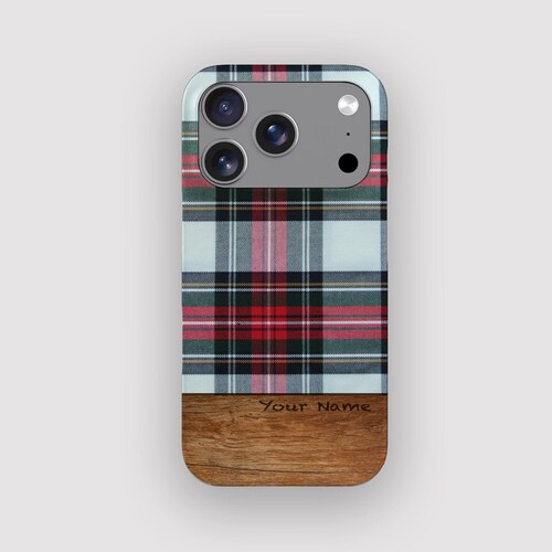 Holiday Tartan iPhone 16e ケース Winter Plaid Red Plaid Checkered Red Tartan Phone Case, iPhone 17