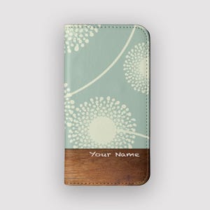 Funda tipo cartera Green Dandy Dandelion / Funda tipo libro de piel vegana retro / Compatible con iPhone 16, 15, 14, 13 y Samsung Galaxy S25, S24, S23 y S22