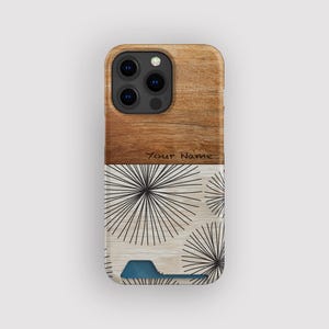 Porte-cartes en bois solide avec pissenlit | Étui de rangement pour cartes botaniques | Compatible avec iPhone 16, 15 Pro Max, 14, 13 Mini, Samsung Galaxy S22, S21 Plus
