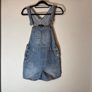 VTG Y2K Xhilaration Denim Shorts Overalls Sz S