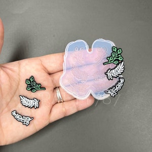 Leaves Crawlers Earring Stud Silicone Mold, Resin Jewelry Mold, UV Resin Silicone Mold, Clear Mold, Crafter Mould (B13)