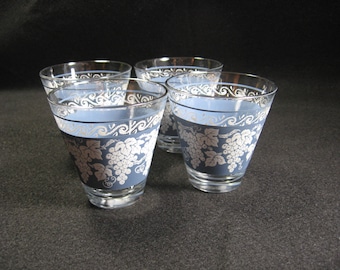 Set of 4 Hazel Atlas Vintage White Grapevine Shot Glasses, Whiskey or Cordial Glasses by Hazel Atlas