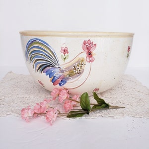 WMG Rooster and Flower Mixing Bowl, Pale Yellow, Pink Flowers