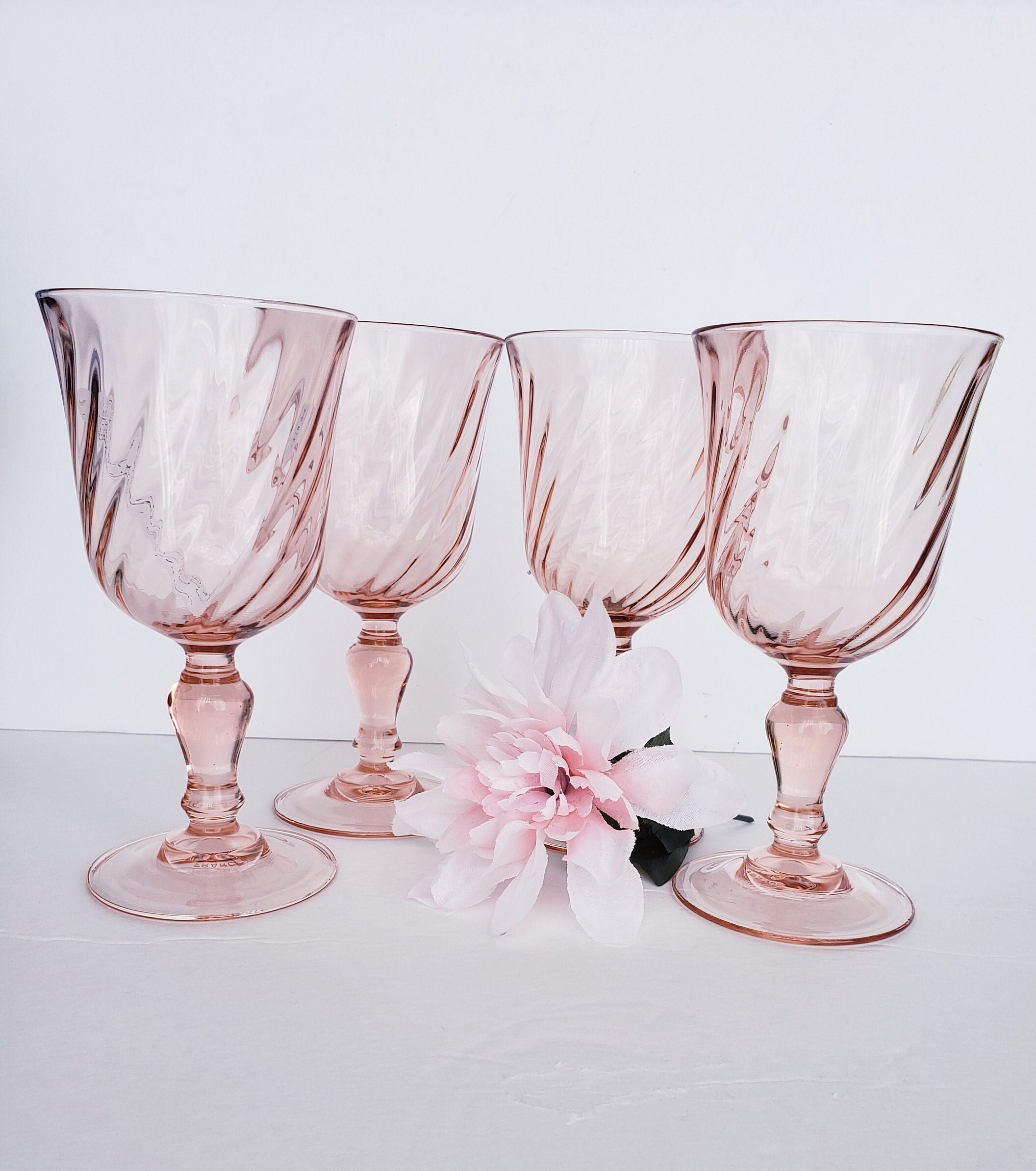 Pink Light Modern Style Glassware Set with Golden Rim Glass Coffee Cup  Water Tumbler Goblet for