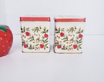Set of 2 Vintage Bristolware Strawberry Tins and Lid, MCM Small Metal Containers/Canisters, Made in USA