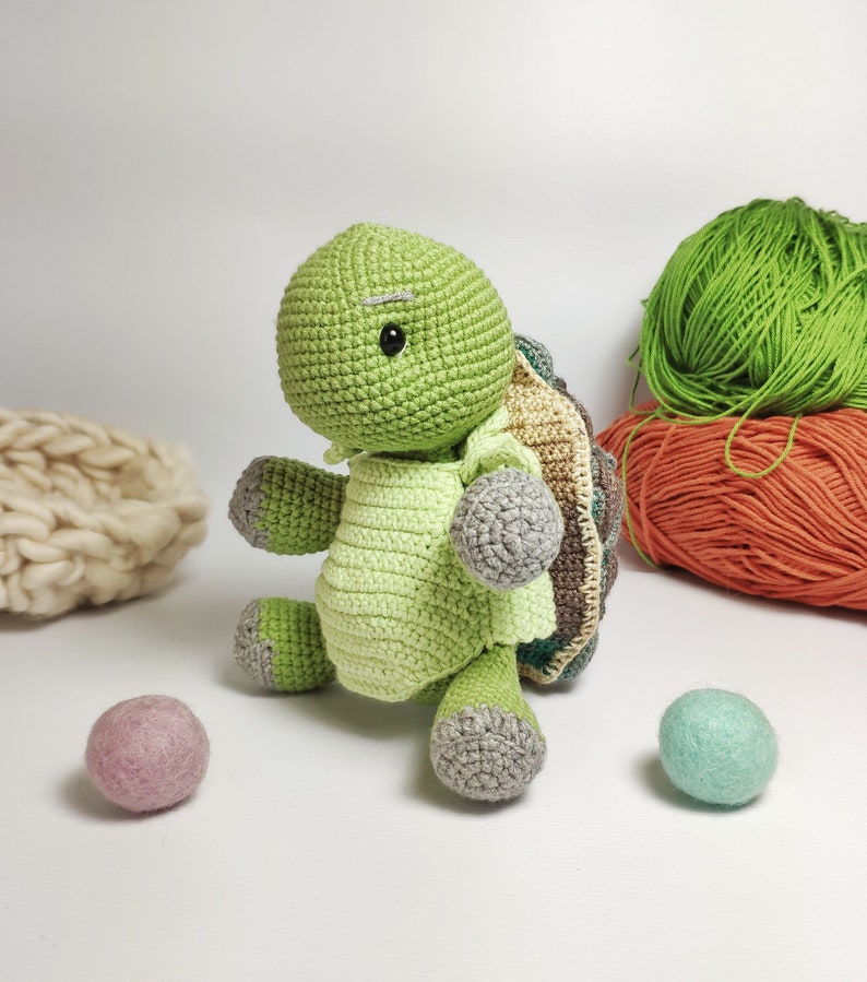 Turtle toy pattern, turtle tutorial, mosaic turtle, cute crochet turtle, baby turtle pattern, soft toy turtle image 4