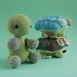 Turtle toy pattern, turtle tutorial, mosaic turtle, cute crochet turtle, baby turtle pattern, soft toy turtle image 8