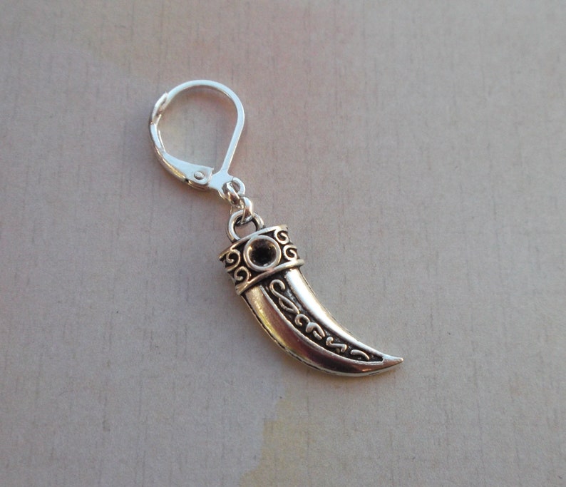 single horn earring