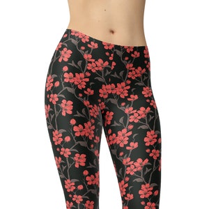 Spring Floral Leggings, Printed Leggings, Leggings for Women, Workout Leggings, Plus Size Leggings, High Waist Leggings, Yoga Pants, Capris