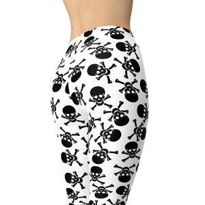 Skull Leggings, Printed Leggings, Workout Leggings, Leggings for Women, Exercise Leggings, Yoga Leggings, Capri Leggings, Gym Leggings