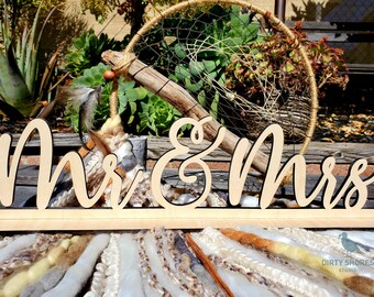 Mr | Mrs Wedding Chair Signs - Mr and Mrs - Wedding Sign Table Sign Sign for Table Bride Groom Broom Gride Wooden Signs