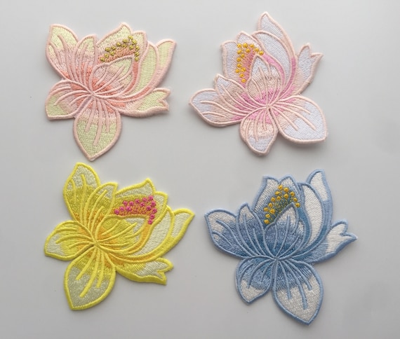 Metta La Toppa Del Ricamo Dei Distintivi Dell'autoadesivo Icona Floreale Del Fiore Esotico Tropicale Della Farfalla Del Colibrì Image94526678 - Foto 8