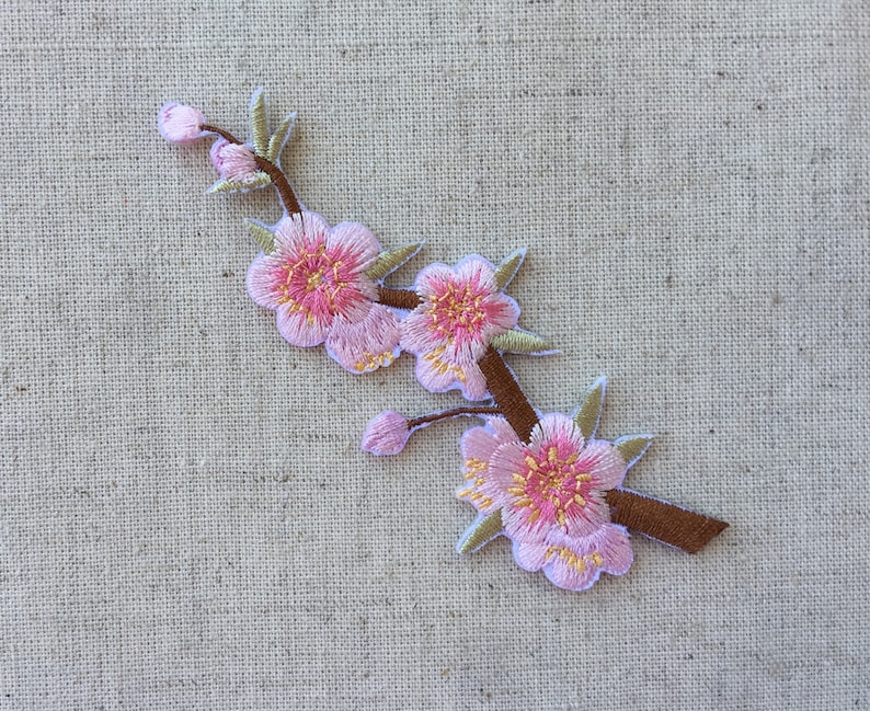 Peach Apple plum Blossom Flower Iron/ Sew On Embroidered Patch Appliqués Badge style 3: 10cm x 3cm