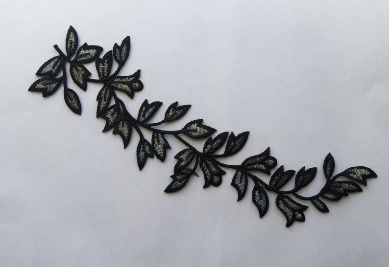 Grandes feuilles longues feuilles fer à coudre écusson brodé appliqué insigne Silver black edging