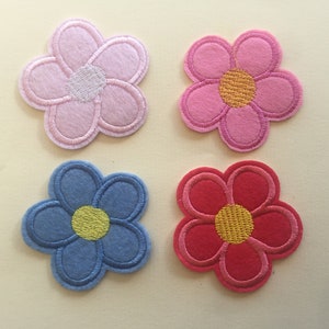 Set of 4 flower petals Iron/ Sew On Full Embroidered Patch Appliqués Badge