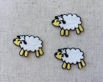ミニ羊のアイロン接着縫い付けフル刺繍パッチアップリケバッジ3個セット