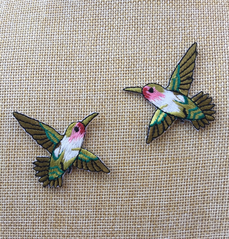 Set Of 2 Birds Hummingbird Iron/ Sew On Full Embroidered Patch Appliqués Badge image 1