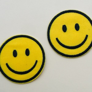 Set of 2 Yellow Happy Face Iron On Sew On Embroidered Patch Appliqués Badge