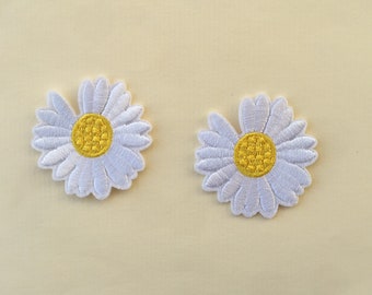 Ensemble de 2 patchs à repasser en forme de fleur de marguerite, à coudre et à coudre, badges appliqués brodés