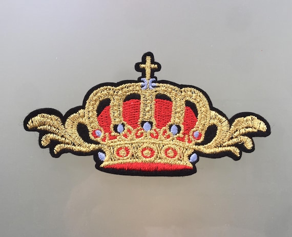 10 Toppe Ricamate Con Corona Dorata E Paillettes - Applicazioni Termoadesive E Da Cucire Per Abiti, Jeans E Borse - 8,3 X 5,5 Cm