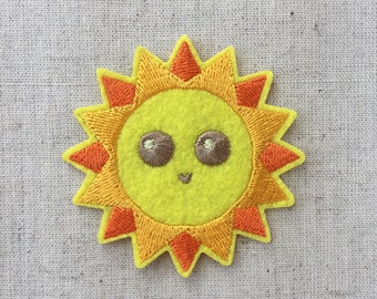 Sun Sunny Day Iron On Sew On Embroidered Patch Appliqués Badge Craft