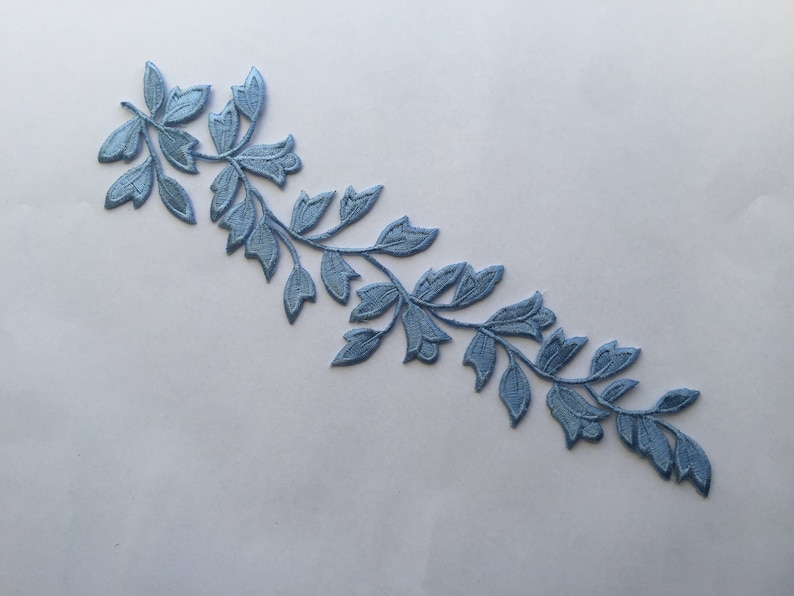 Grandes feuilles longues feuilles fer à coudre écusson brodé appliqué insigne Blue