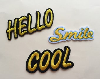 刺繍入りワードパッチ、Hello Smile、アイロン接着アップリケ