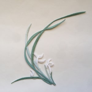 Large Orchid flower (available in two colours)Iron On Sew On Embroidered Patch Appliqués