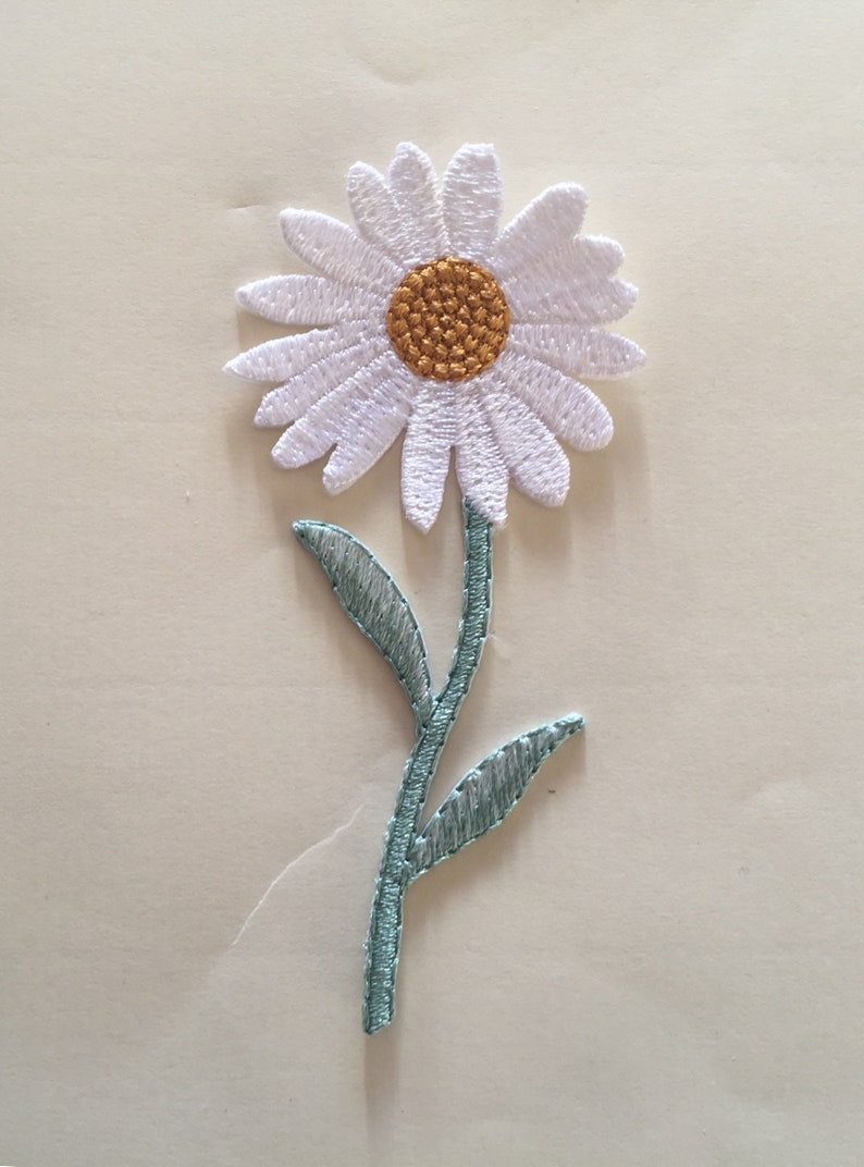 Daisy Flower Iron/ Sew on Full Embroidered Patch Appliqués Etsy UK