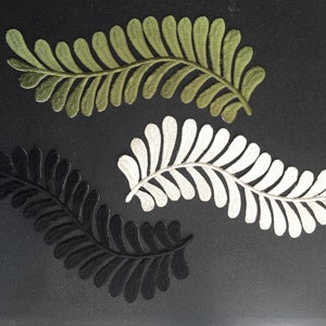 One pair Large leaves leaf Iron On Sew On Embroidered Patch Appliqués Badge